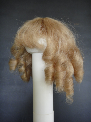 SAL cheveux de poupée Cheveux de perruque de poupée avec frange Cheveux doux et raides courts