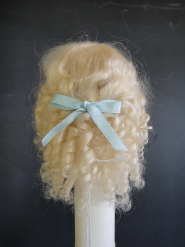 Perruque MOHAIR blond vénitien taille 2 (20.5 cm - 8.07) - PU359 | PU359