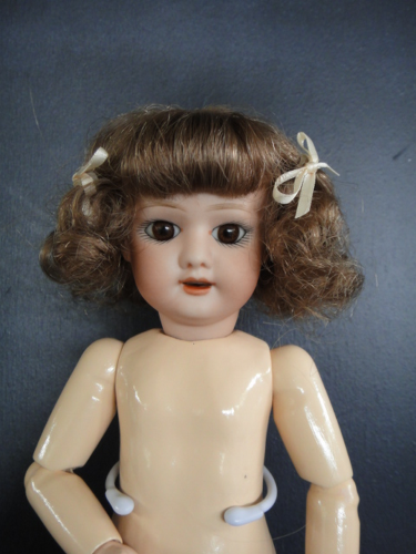 30% PROMO PERRUQUE POUR POUPEE T16 (49.5 cm) 100% cheveux naturels - G. BRAVOT