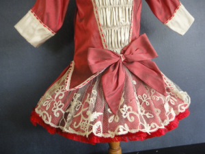 Robe ancienne pour moyenne poupée en soie bleue et dente... - 86053819-216