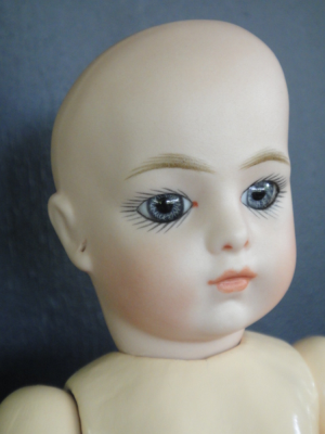 Lot De Poupée Bleuette SFBJ, Tête Porcelaine Bouche Ouverte Yeux Fixes Bleus 77248