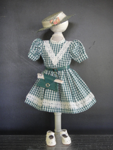 Poupée Bleuette, Little Darling, Siblies, robe en tricot main en coton - Collection