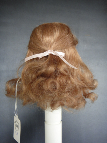 Perruque blond foncé Taille 3 (22.5 cm - 8.85) - PU1490 | PU1490-3