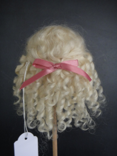 Perruque MOHAIR blond vénitien Taille 2 (20.5 cm - 8.07) - PU1512