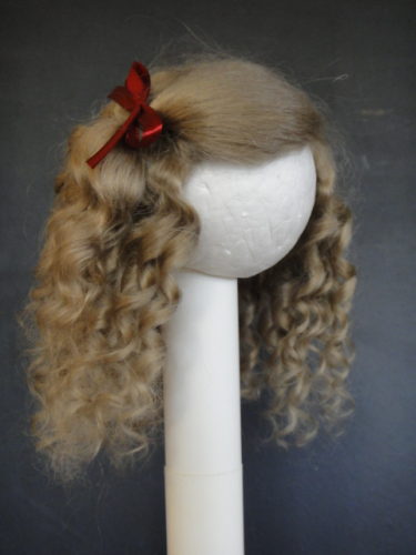 PERRUQUE chatain pour poupée en Cheveux naturels Taille 16 : 49.5 cm